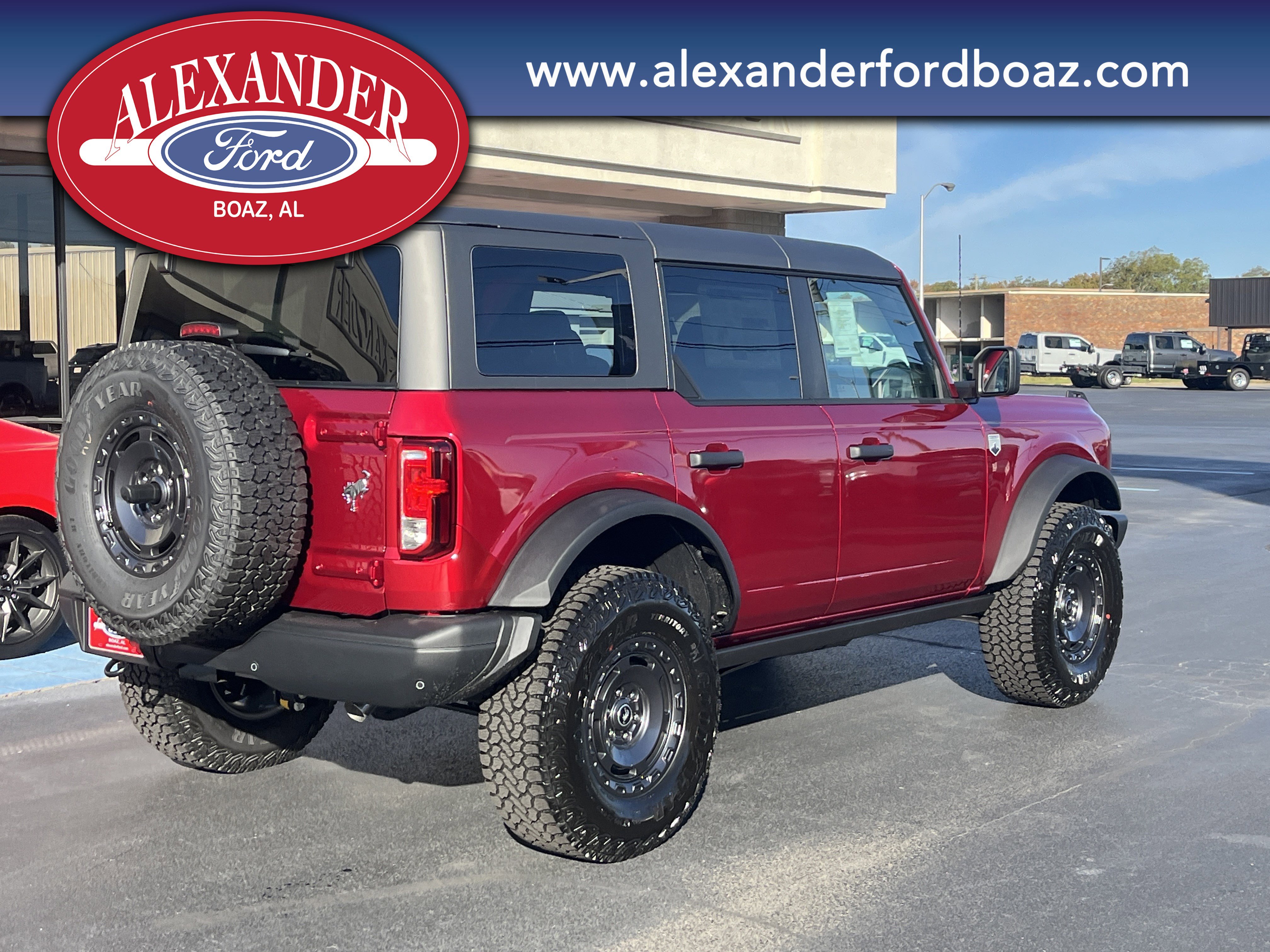 New 2025 Ford Bronco Big Bend w/ Black Diamond Package image 4
