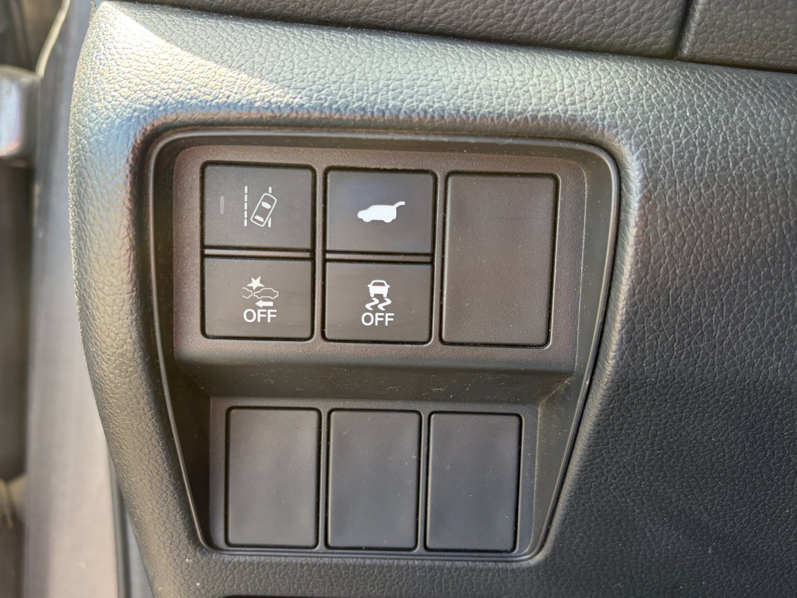 Used 2018 Honda CR-V EX-L image 16