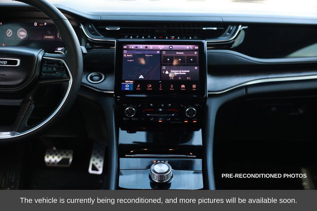 Used 2023 Jeep Grand Cherokee Overland w/ Rear Seat Video Group I image 27