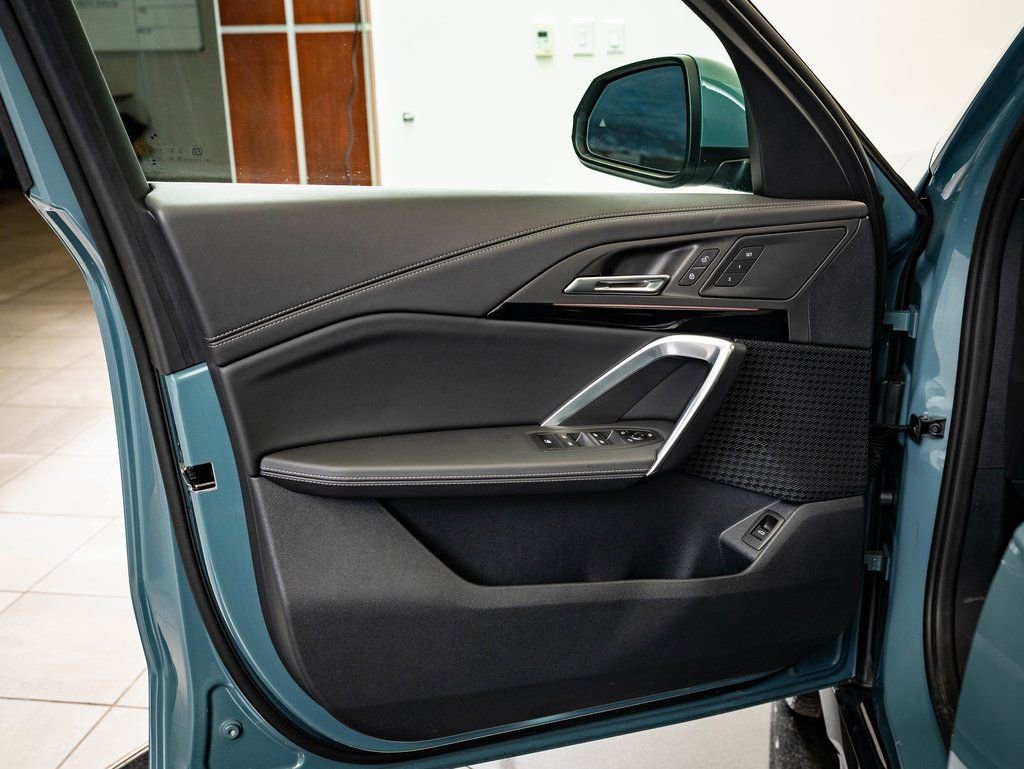 Certified 2025 BMW X1 xDrive28i image 23