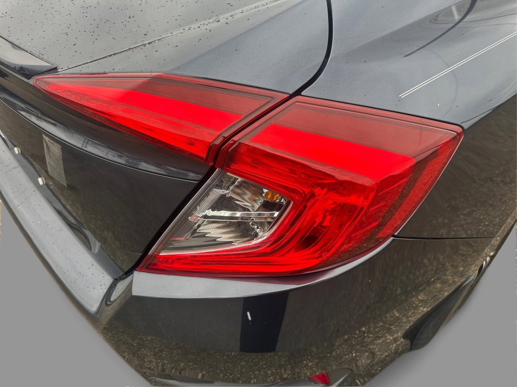 Used 2018 Honda Civic EX-T image 22