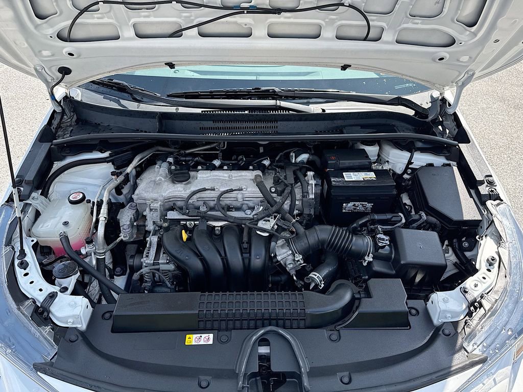 Used 2021 Toyota Corolla LE FWD image 24