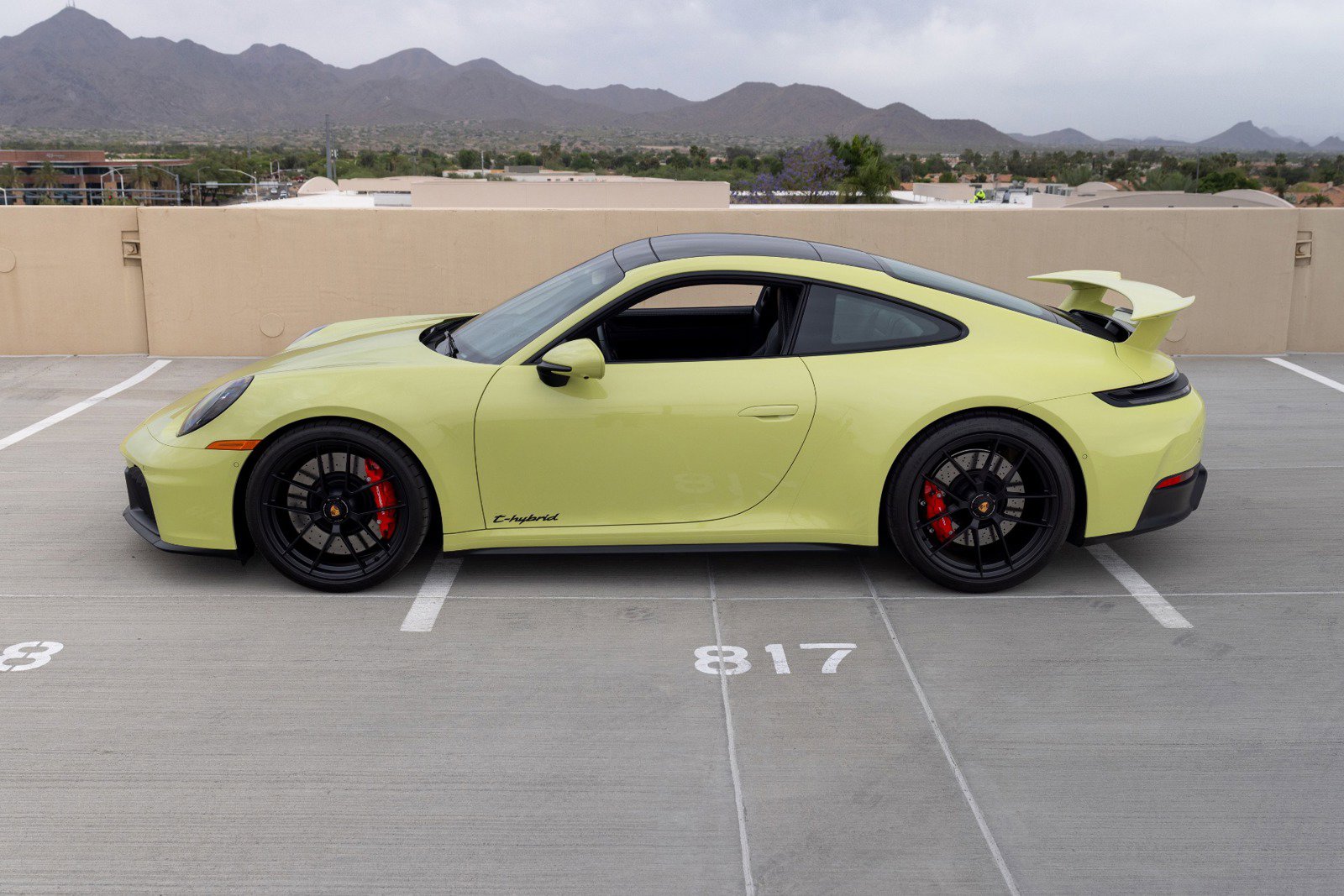 Used 2026 Porsche 911 Carrera GTS image 9