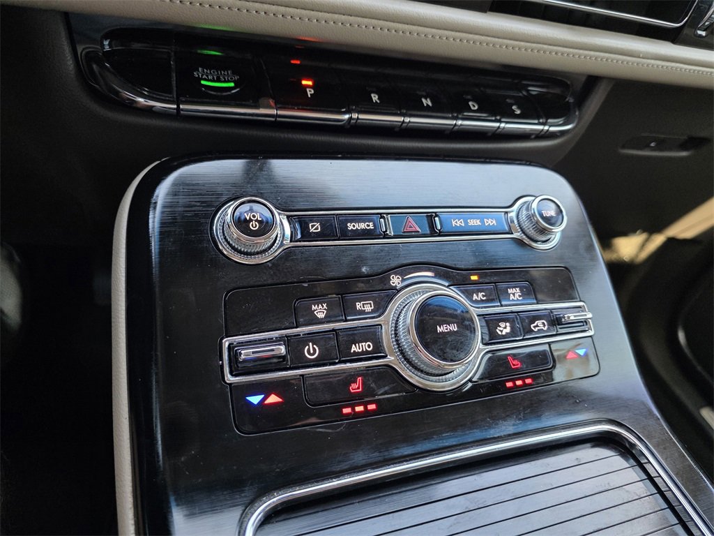 Used 2021 Lincoln Nautilus FWD w/ Equipment Group 101A image 21