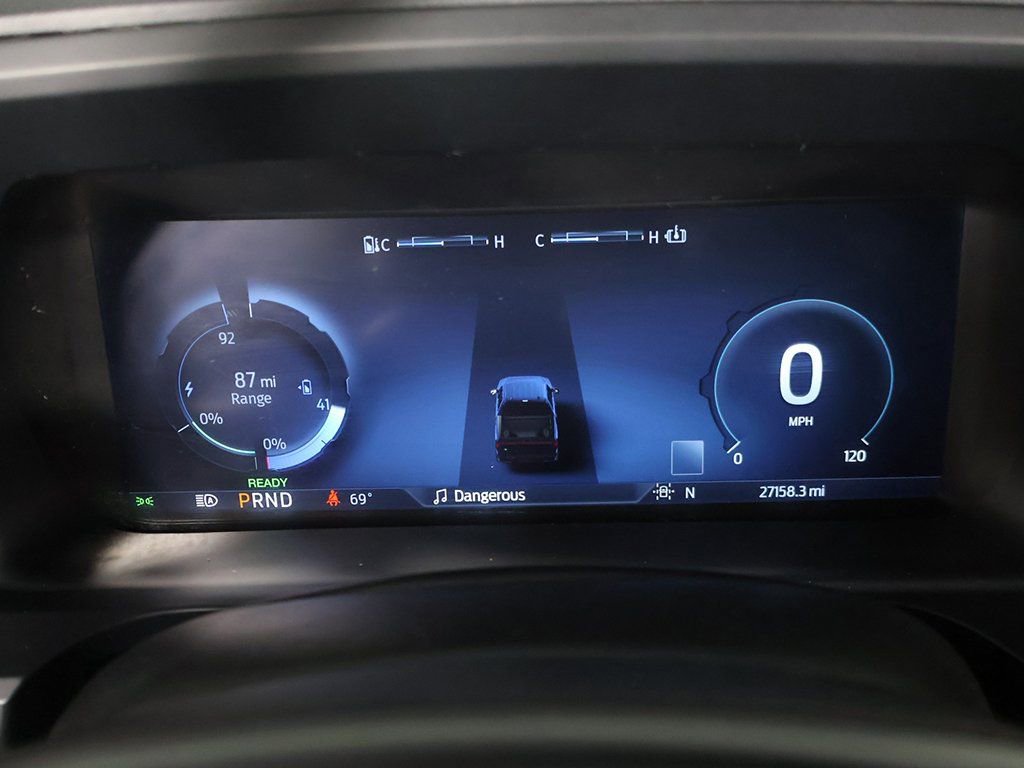 Used 2025 Ford F150 Lightning Lariat image 44