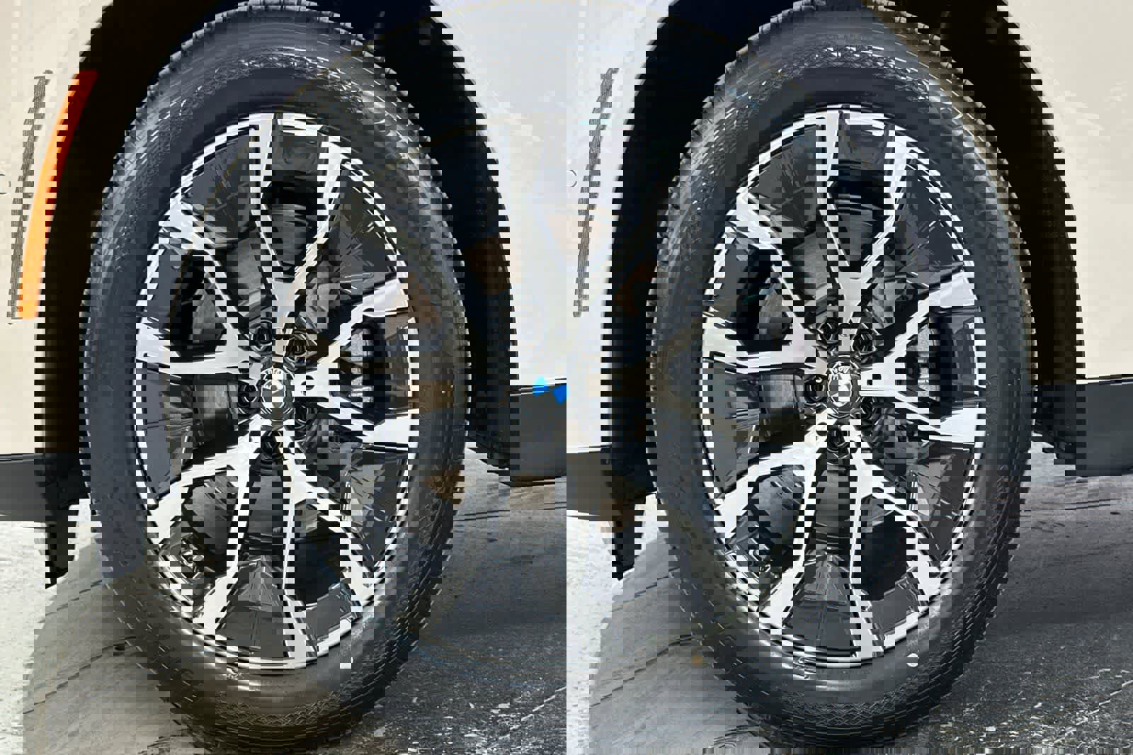 Used 2025 BMW X3 xDrive30i w/ Premium Package image 25