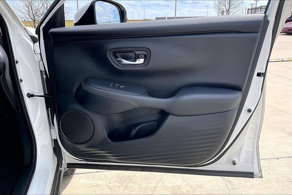 Used 2023 Honda HR-V EX-L image 22