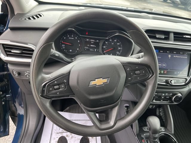 Used 2021 Chevrolet TrailBlazer LT w/ Convenience Package FWD image 14