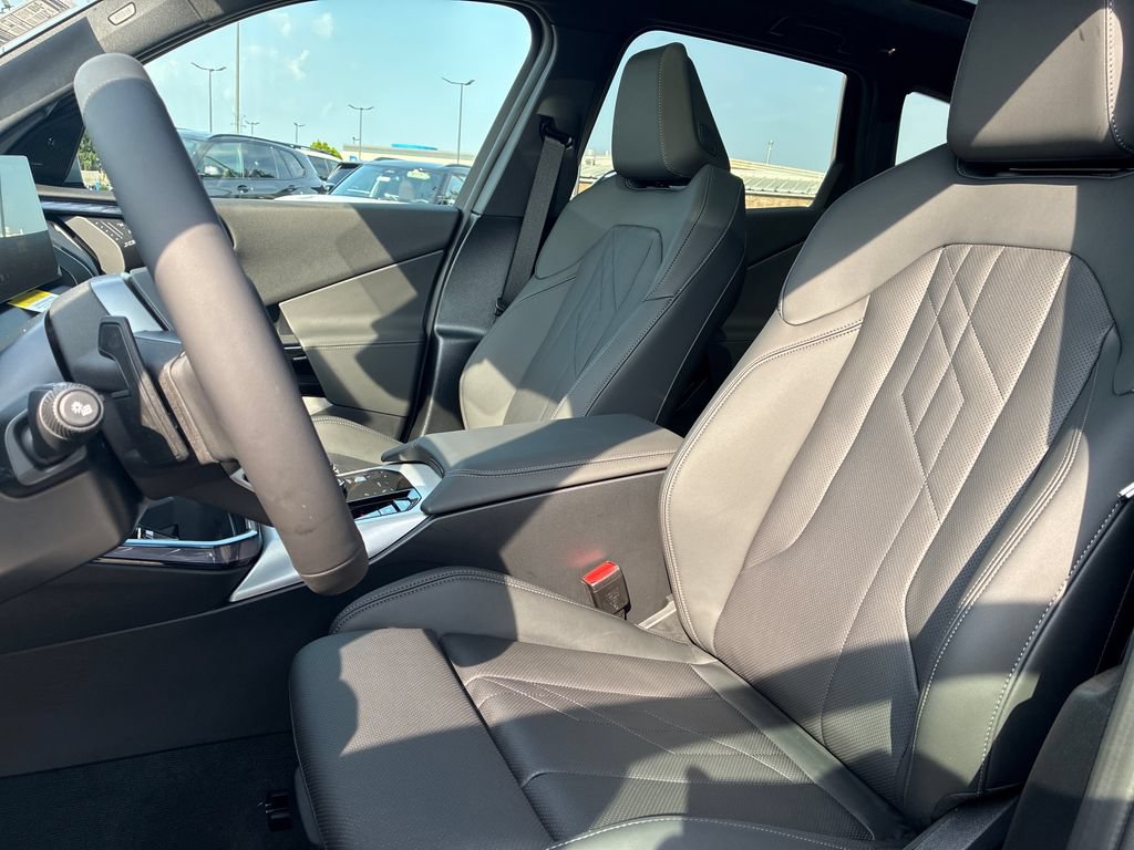 New 2026 BMW X3 xDrive30i w/ Premium Package AWD/4WD image 11