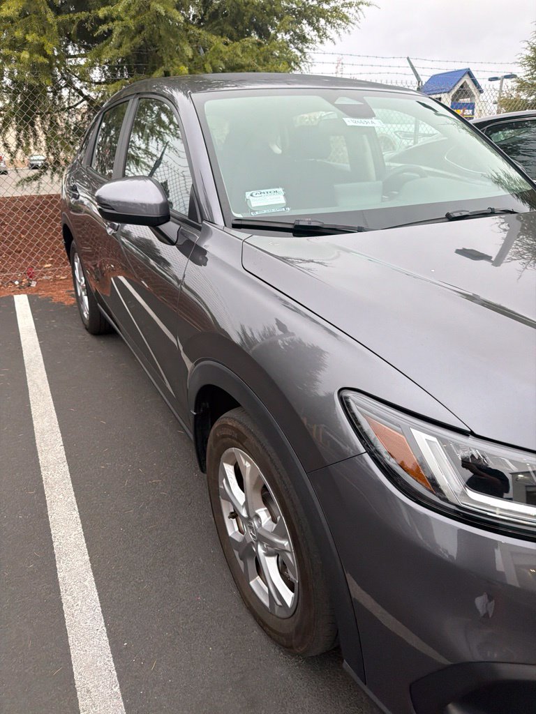Certified 2024 Honda HR-V LX image 4