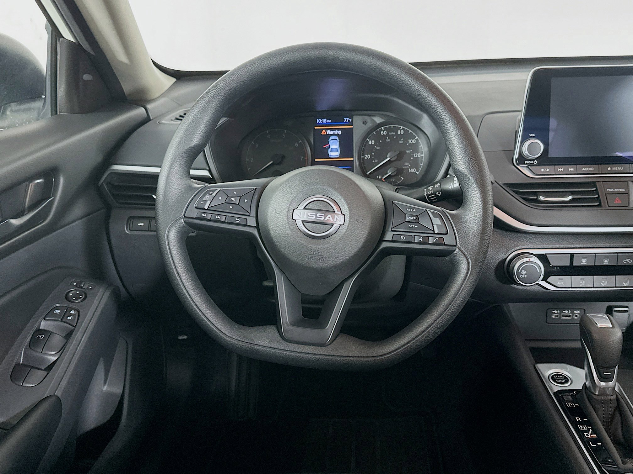 Used 2025 Nissan Altima 2.5 S FWD image 17