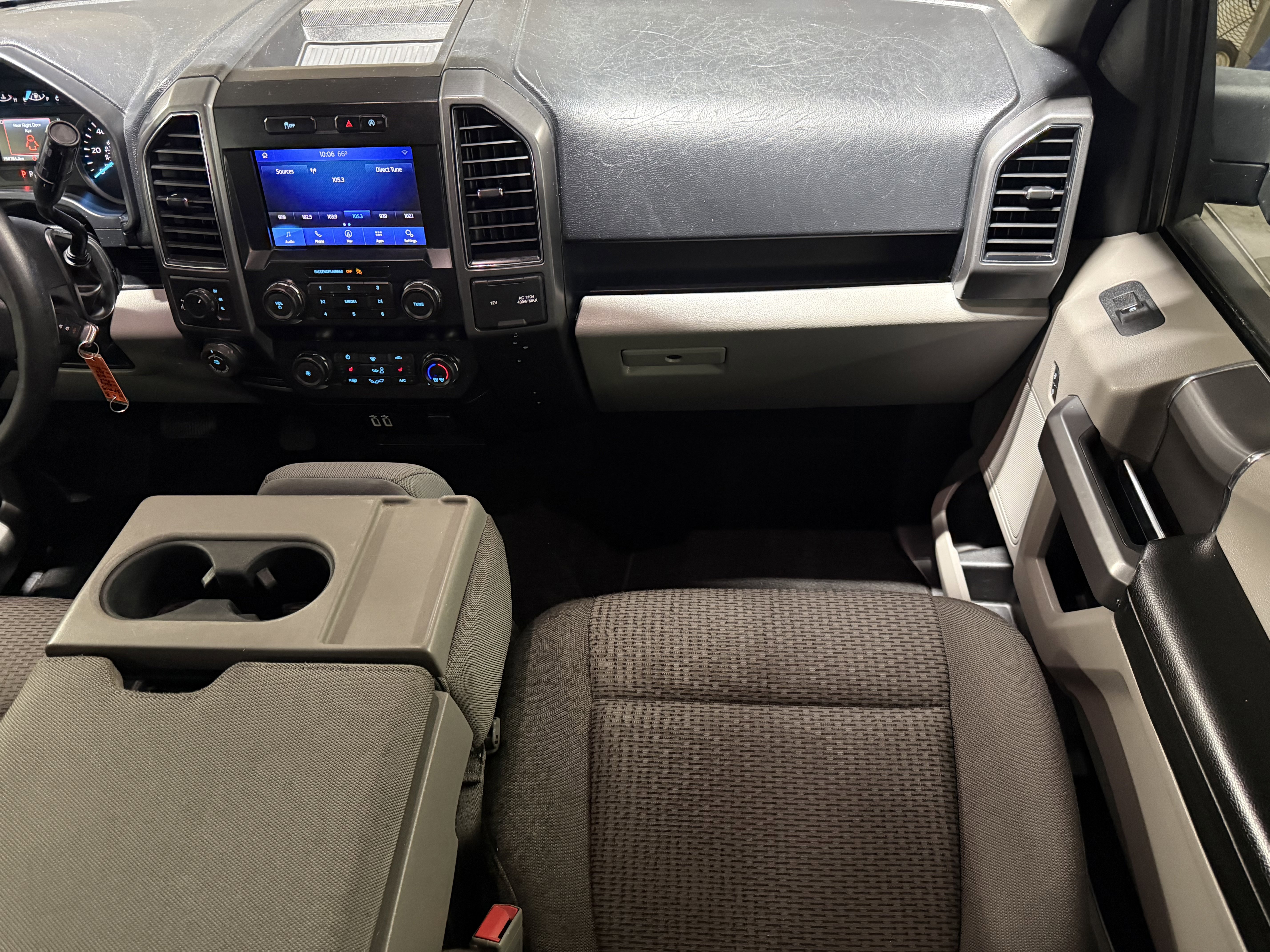 Used 2020 Ford F150 XLT w/ Equipment Group 302A Luxury AWD/4WD image 25