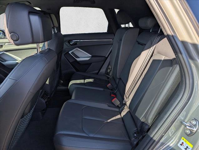 Used 2022 Audi Q3 2.0T Premium Plus w/ Premium Plus Package image 29