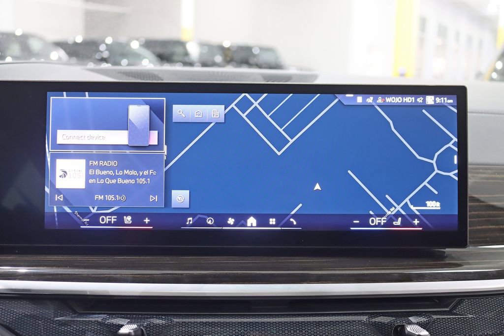 Used 2024 BMW X7 xDrive40i image 18