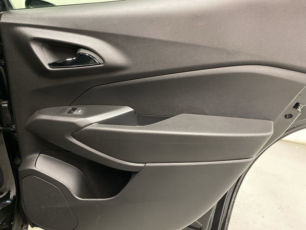 New 2026 Chevrolet Trax RS w/ Driver Confidence Package image 13