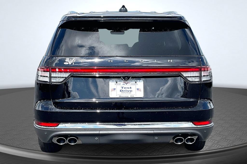 New 2026 Lincoln Aviator 2WD image 4