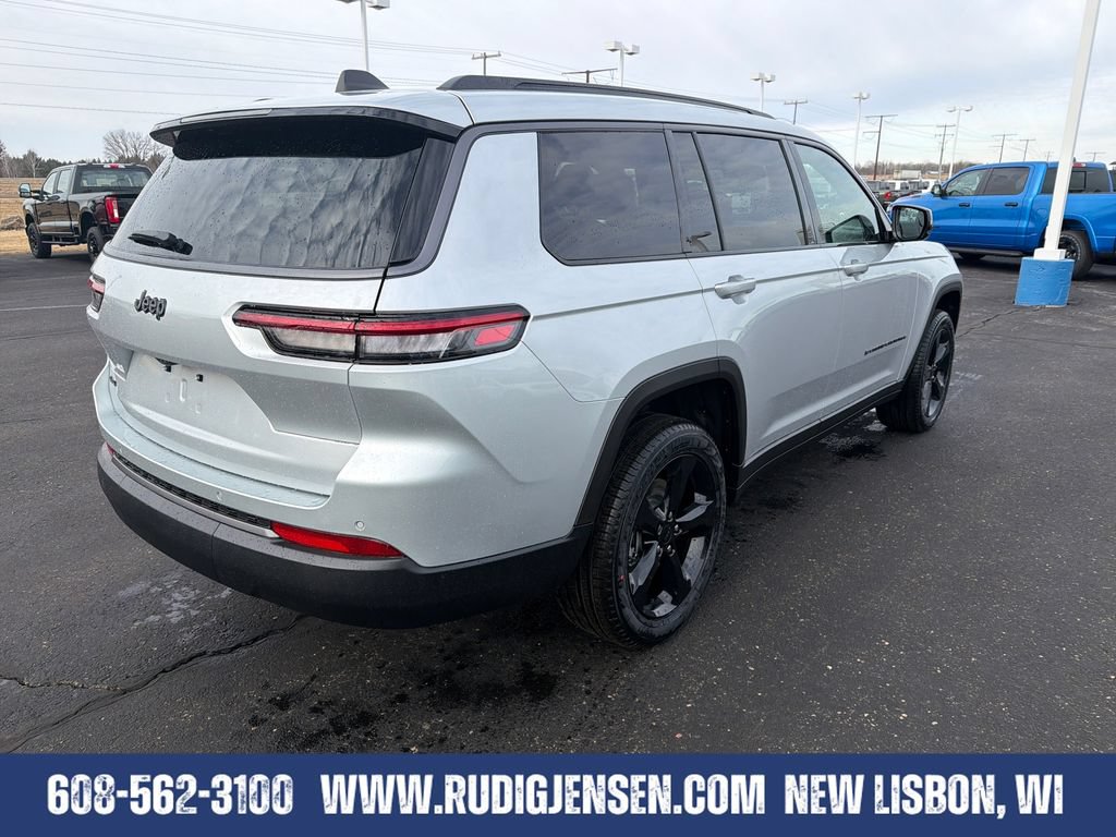 New 2026 Jeep Grand Cherokee L Limited w/ Limited Altitude Package AWD/4WD image 5