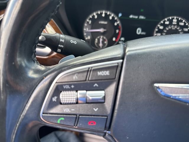 Used 2018 Genesis G90 3.3T Premium RWD image 32