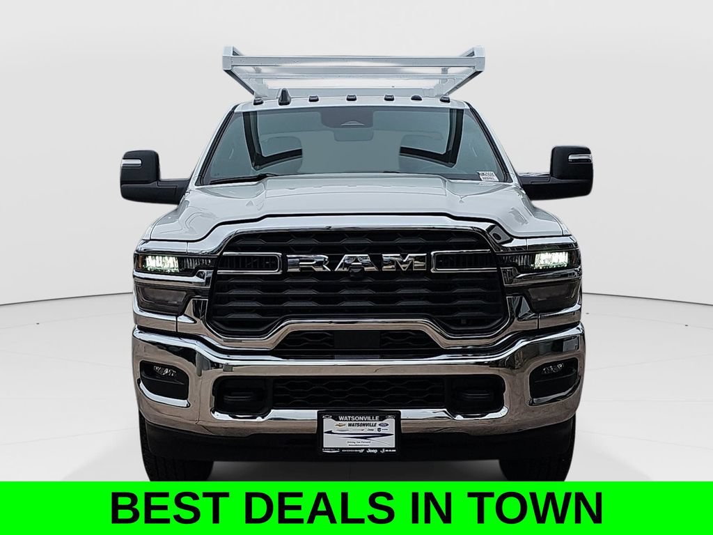 New 2026 RAM 3500 Tradesman w/ Chrome Appearance Group A AWD/4WD image 8