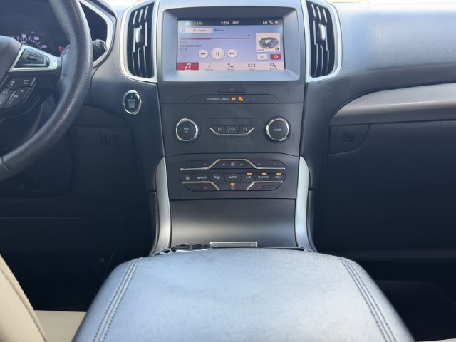 Used 2019 Ford Edge SEL w/ Equipment Group 201A FWD image 6