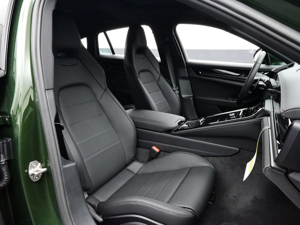New 2026 Porsche Panamera 4 AWD/4WD image 17