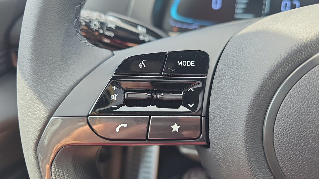 New 2026 Hyundai Elantra SEL Sport Premium FWD image 14