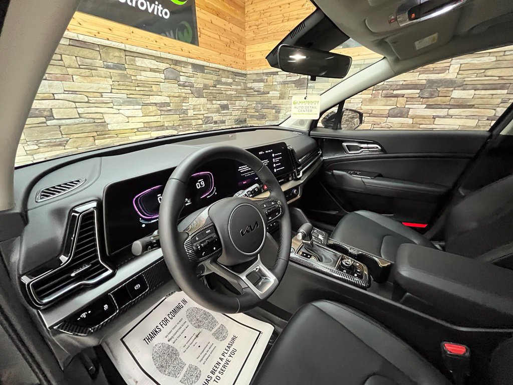Used 2025 Kia Sportage EX AWD/4WD image 18
