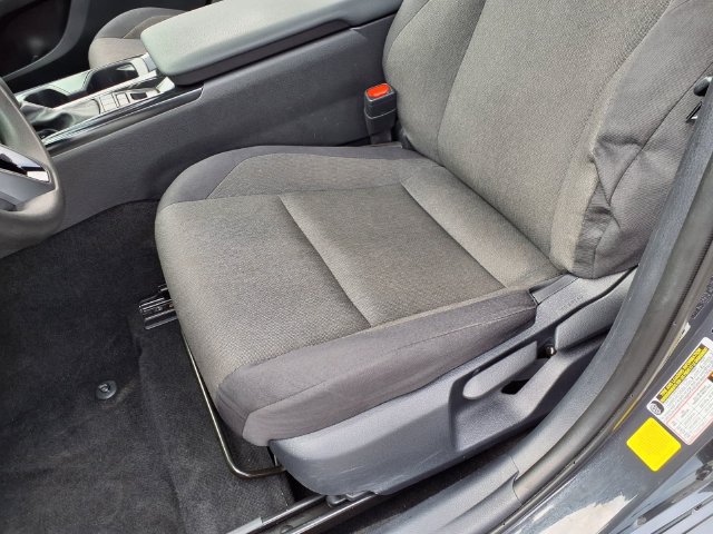 Used 2025 Toyota Camry LE FWD image 21