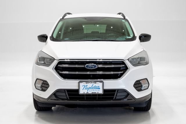 Used 2017 Ford Escape SE w/ SE Sport Appearance Package AWD/4WD image 4