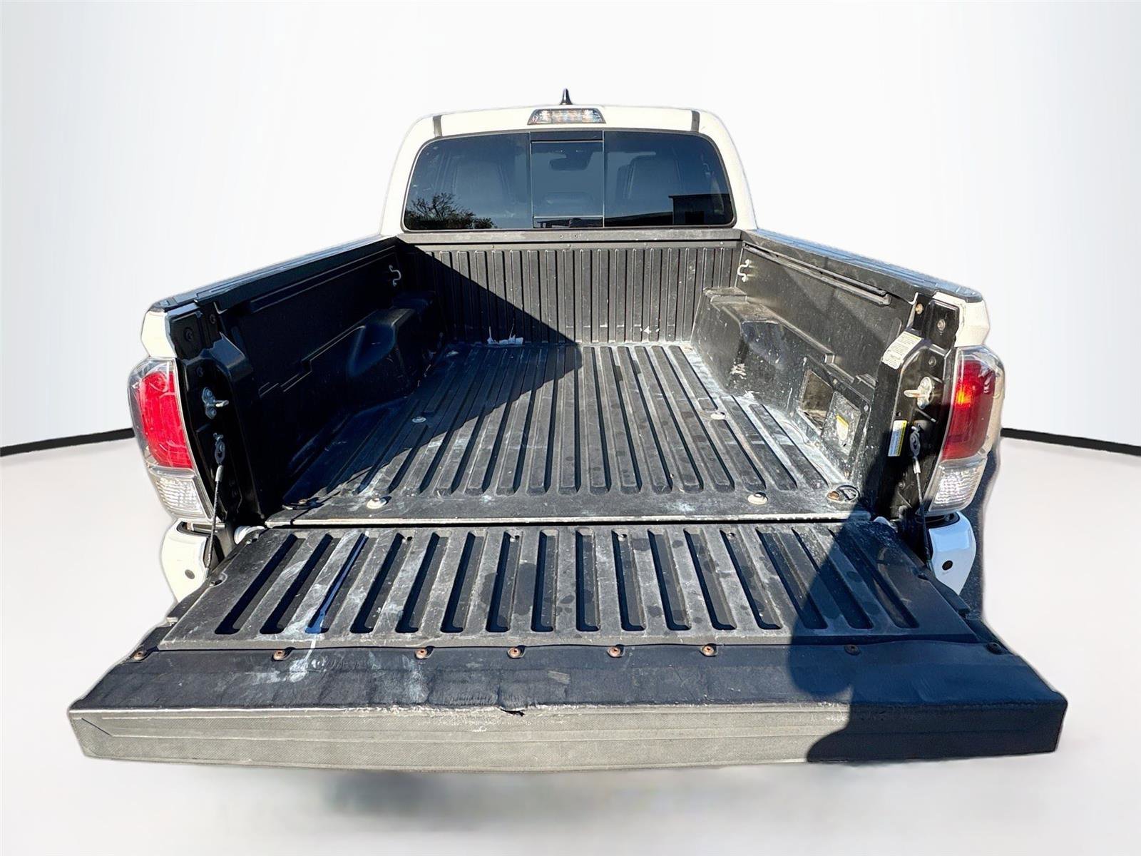 Used 2021 Toyota Tacoma TRD Sport w/ TRD Premium Sport Package image 26