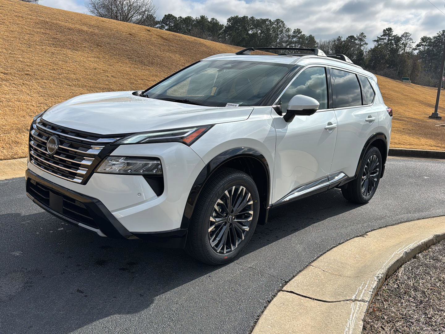 New 2026 Nissan Rogue Platinum w/ Platinum Premium Package