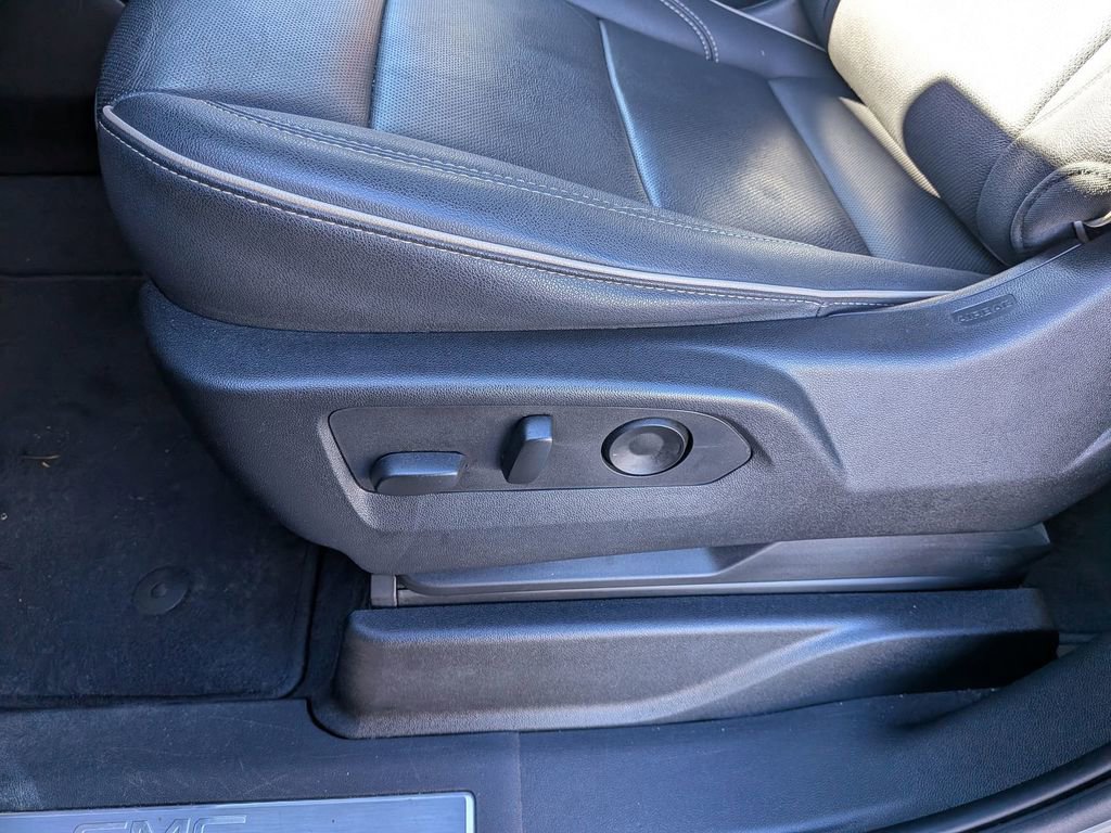 Certified 2023 GMC Yukon SLT w/ Max Trailering Package image 14