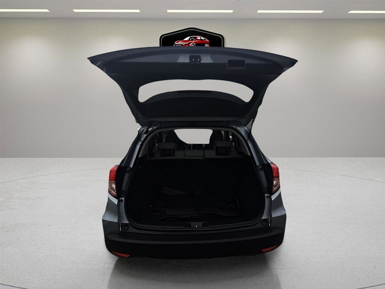 Used 2018 Honda HR-V EX image 23