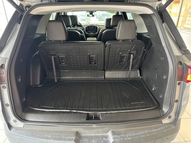 Used 2021 Chevrolet Traverse RS image 17
