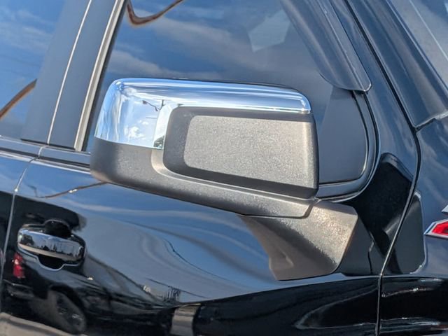 Used 2025 Chevrolet Silverado 1500 LT image 10