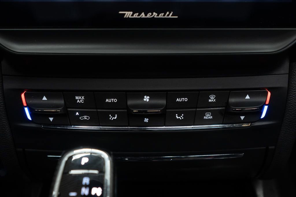 Used 2022 Maserati Ghibli Modena Q4 image 24