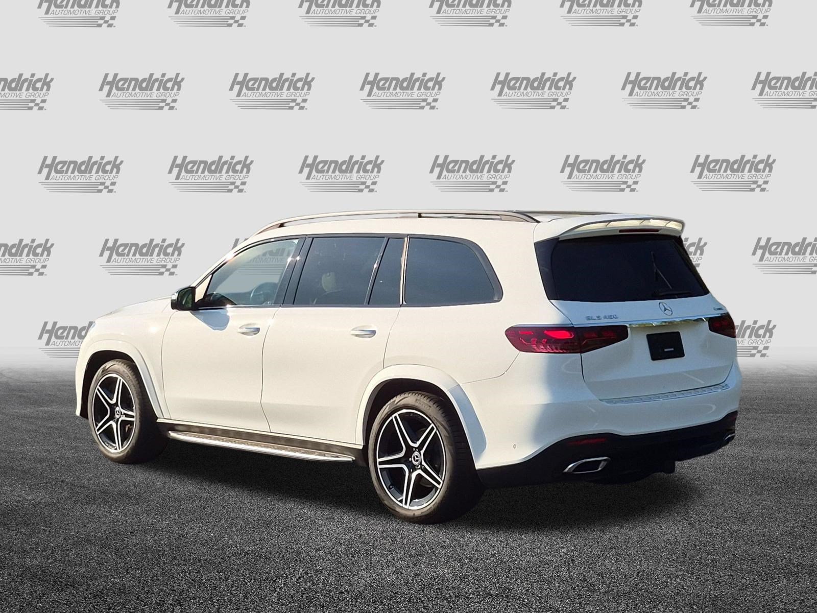Used 2025 Mercedes-Benz GLS 450 4MATIC w/ AMG Line Exterior image 8