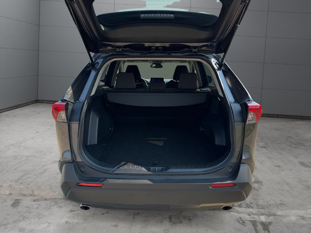 Certified 2025 Toyota RAV4 XLE AWD/4WD image 19