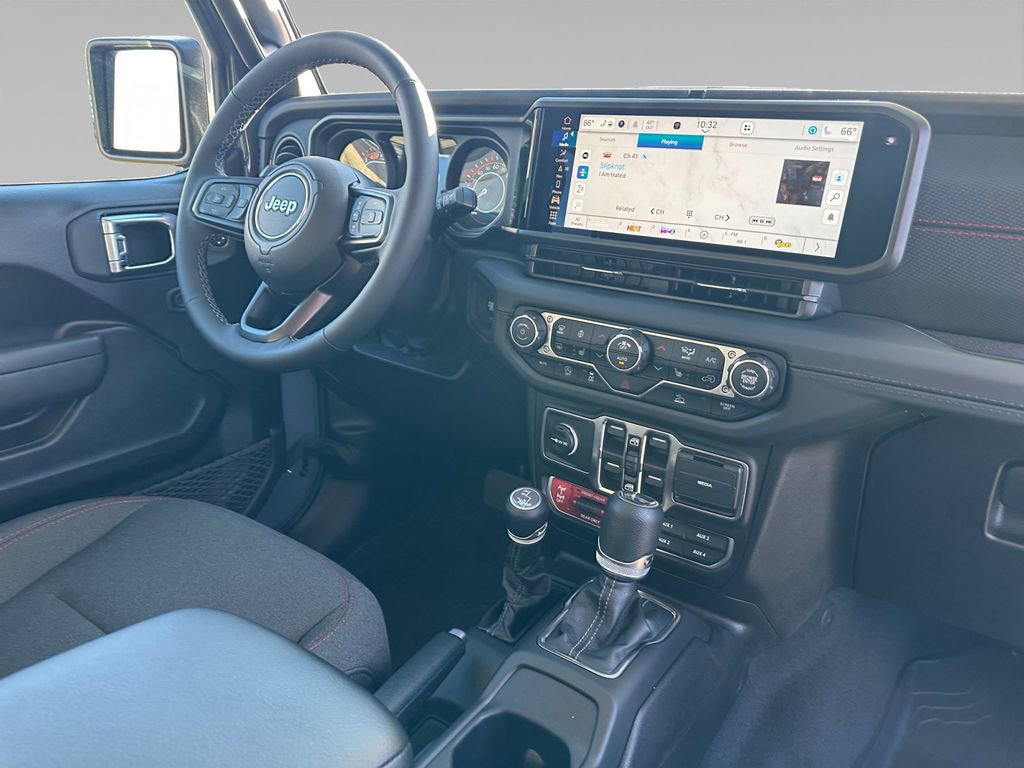 New 2026 Jeep Wrangler Unlimited Rubicon w/ Technology Group AWD/4WD image 19