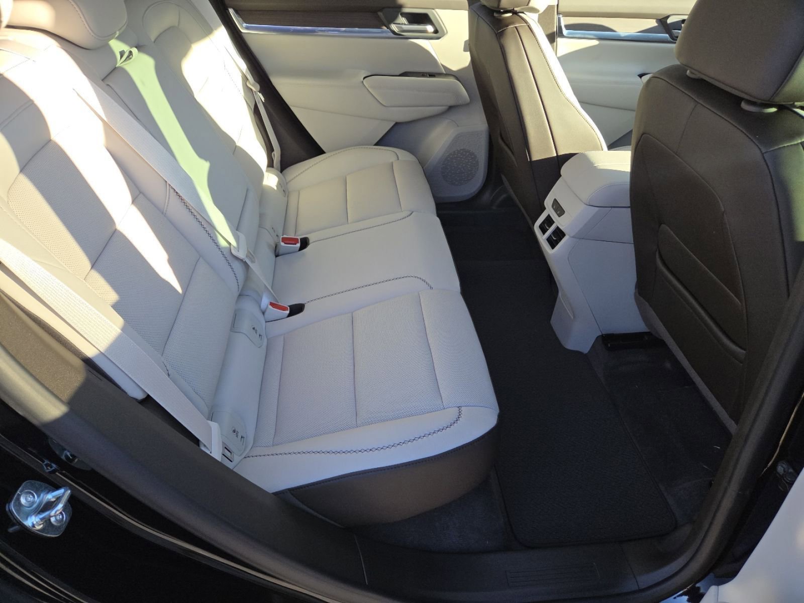 New 2026 GMC Terrain Denali image 24