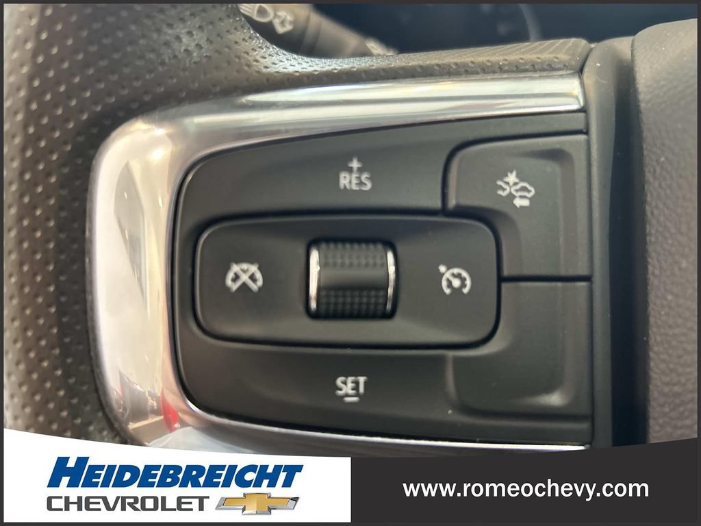 Used 2024 Chevrolet Blazer LT w/ Convenience Package AWD/4WD image 19