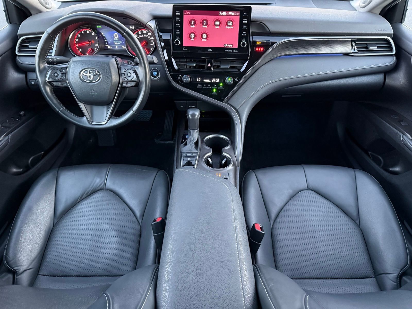 Used 2023 Toyota Camry XSE w/ Cold Weather Package FWD image 17