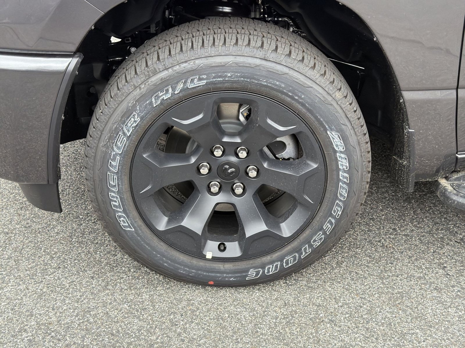 New 2026 RAM 1500 Express AWD/4WD image 12