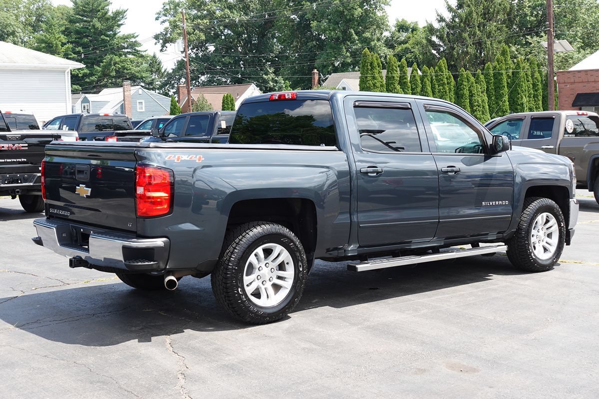 Used 2017 Chevrolet Silverado 1500 LT w/ All Star Edition AWD/4WD image 3