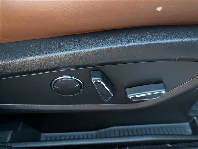 Used 2022 Lincoln Nautilus Reserve image 15