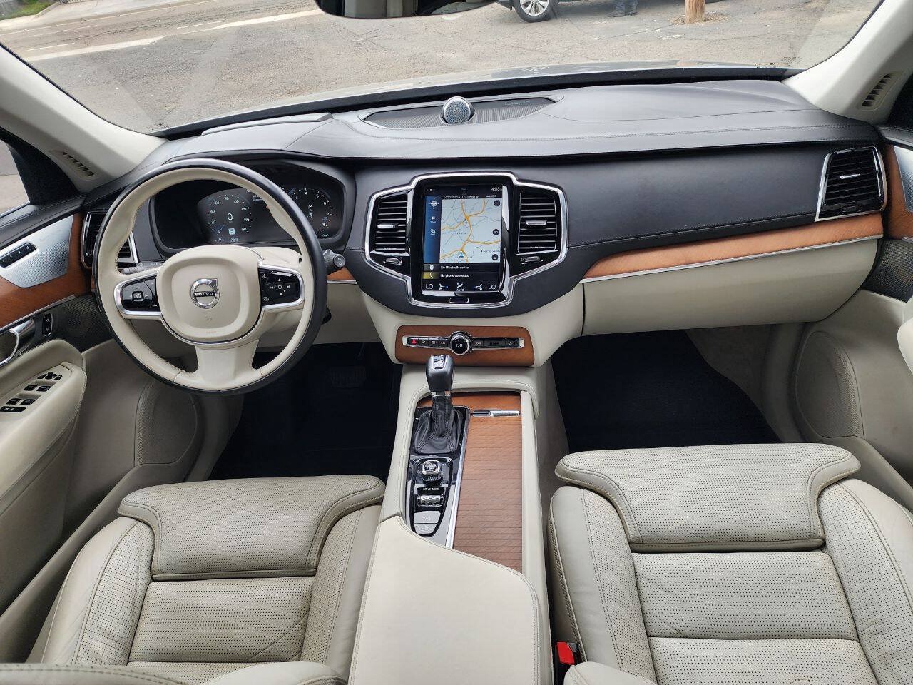 Used 2016 Volvo XC90 T6 Inscription AWD/4WD image 11