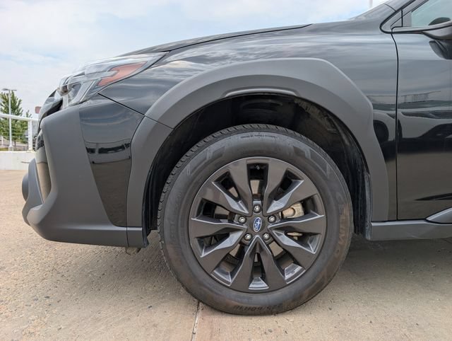 Used 2025 Subaru Outback Onyx Edition AWD/4WD image 12