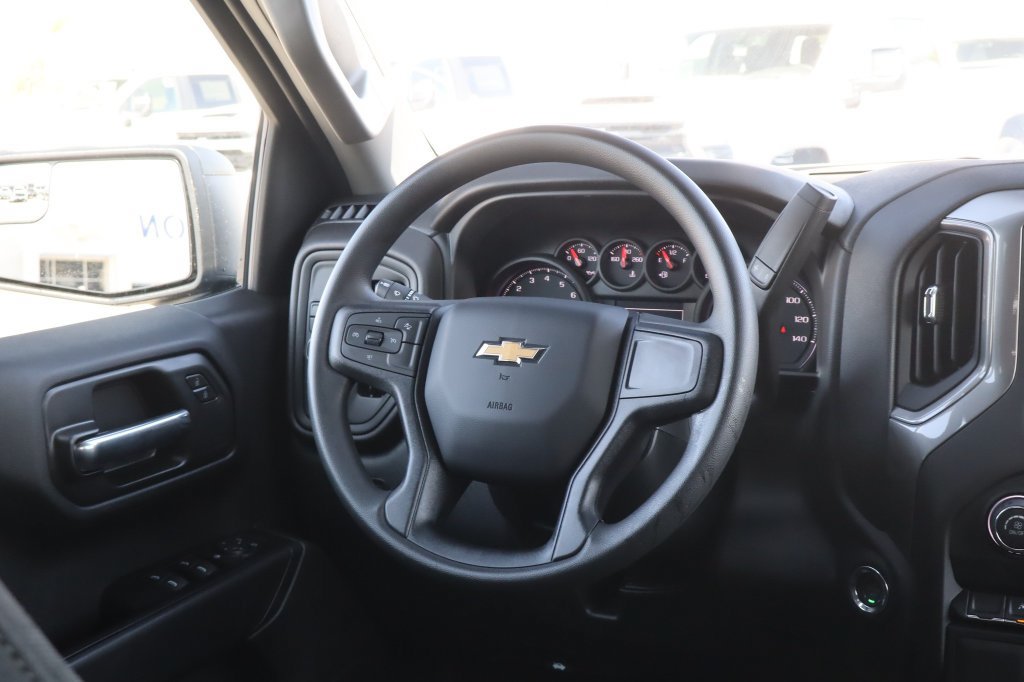 New 2026 Chevrolet Silverado 1500 Custom w/ LPO, Dark Essentials Package RWD image 27