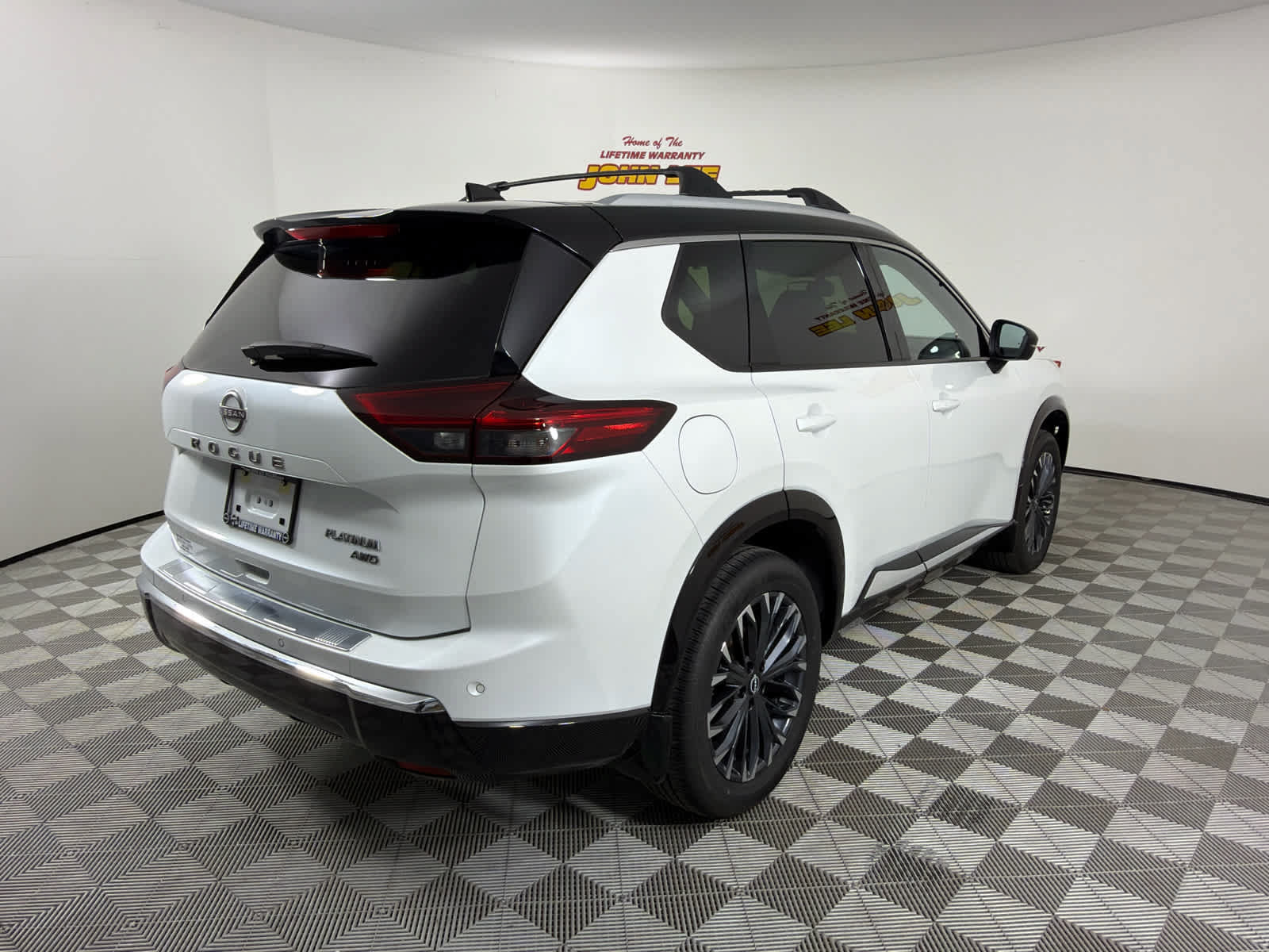 Certified 2026 Nissan Rogue Platinum AWD/4WD image 6