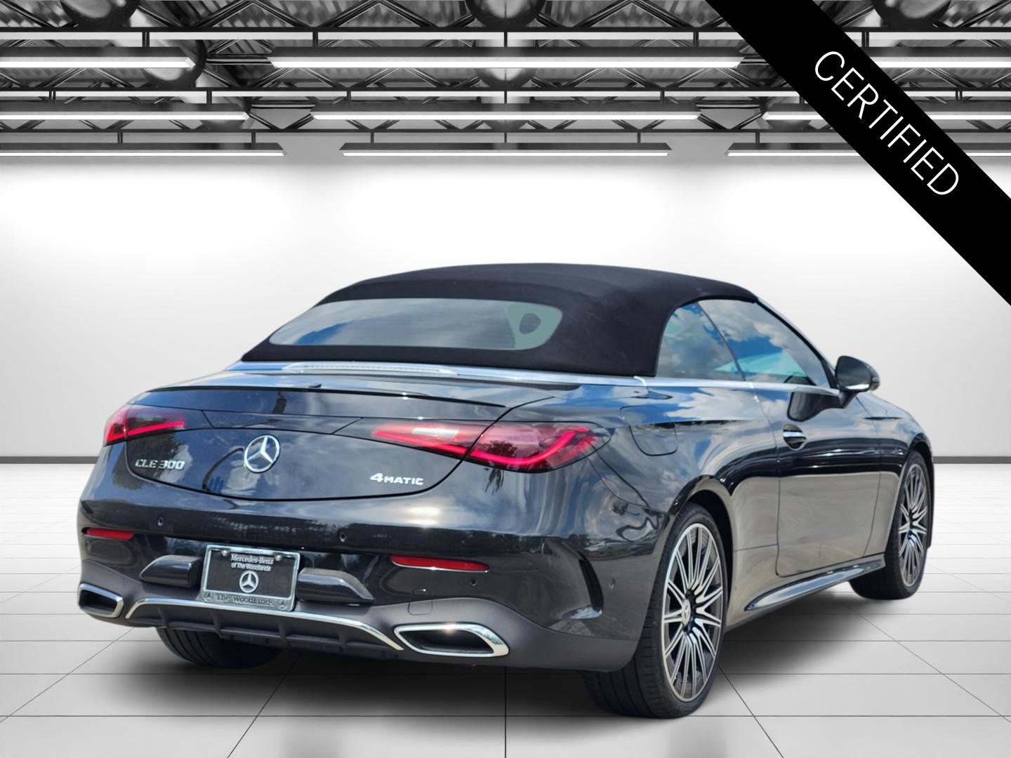 Certified 2026 Mercedes-Benz CLE 300 4MATIC Cabriolet image 9